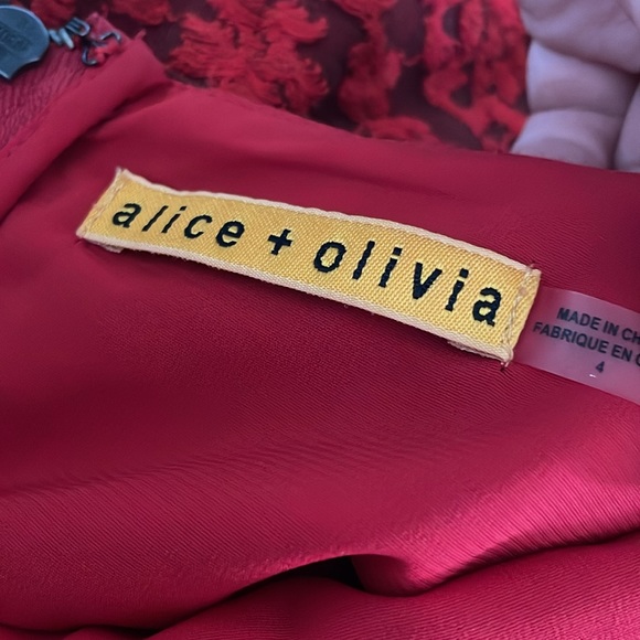 Alice + Olivia Crimson Lace Maxi Dress - Picture 4 of 11